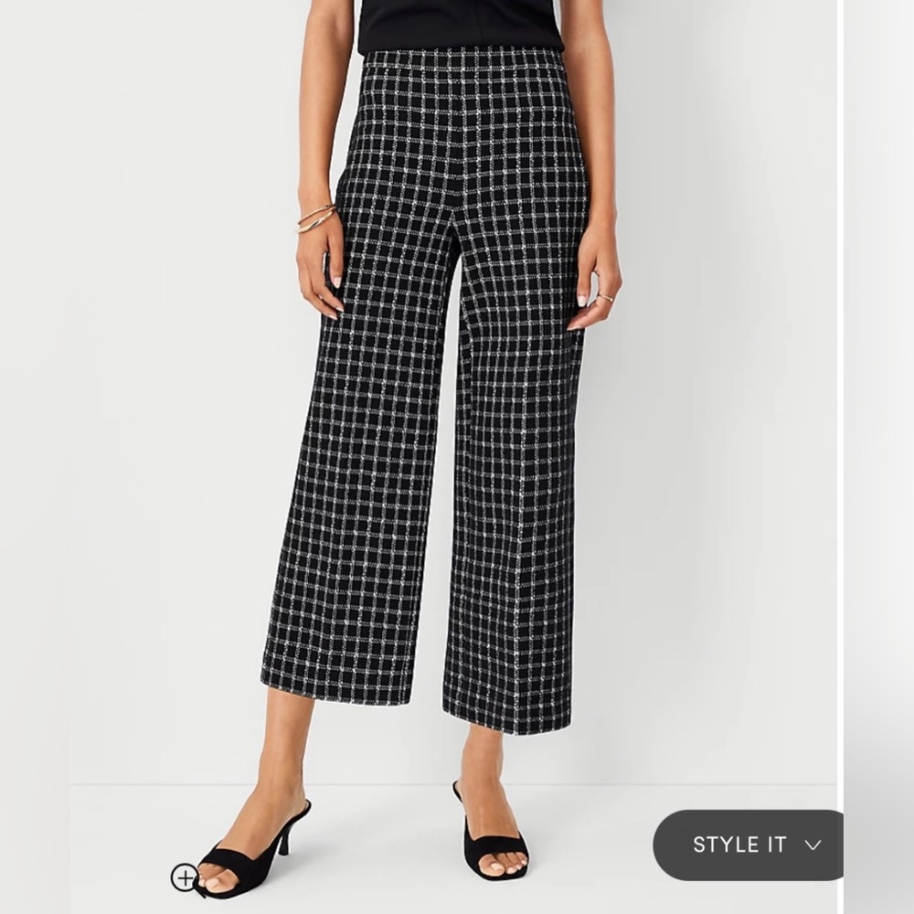 Ann Taylor Black Plaid Crop Pants Size 2 - Picture 4 of 6